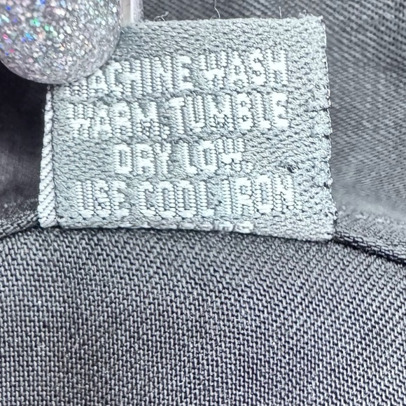 HAUPT BLACK W CONTRASTING STITCHING LONG SLEEVE BUTTON UP SHIRT - Picture 9 of 9